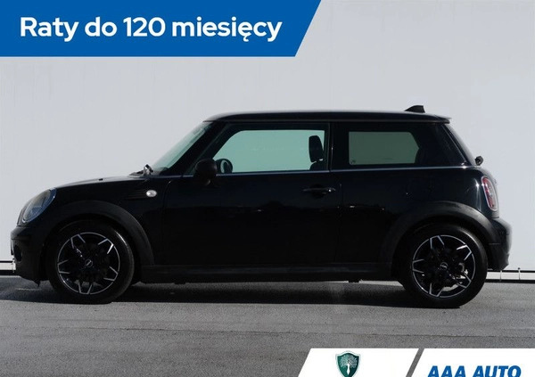 MINI ONE cena 18500 przebieg: 172633, rok produkcji 2009 z Malbork małe 211